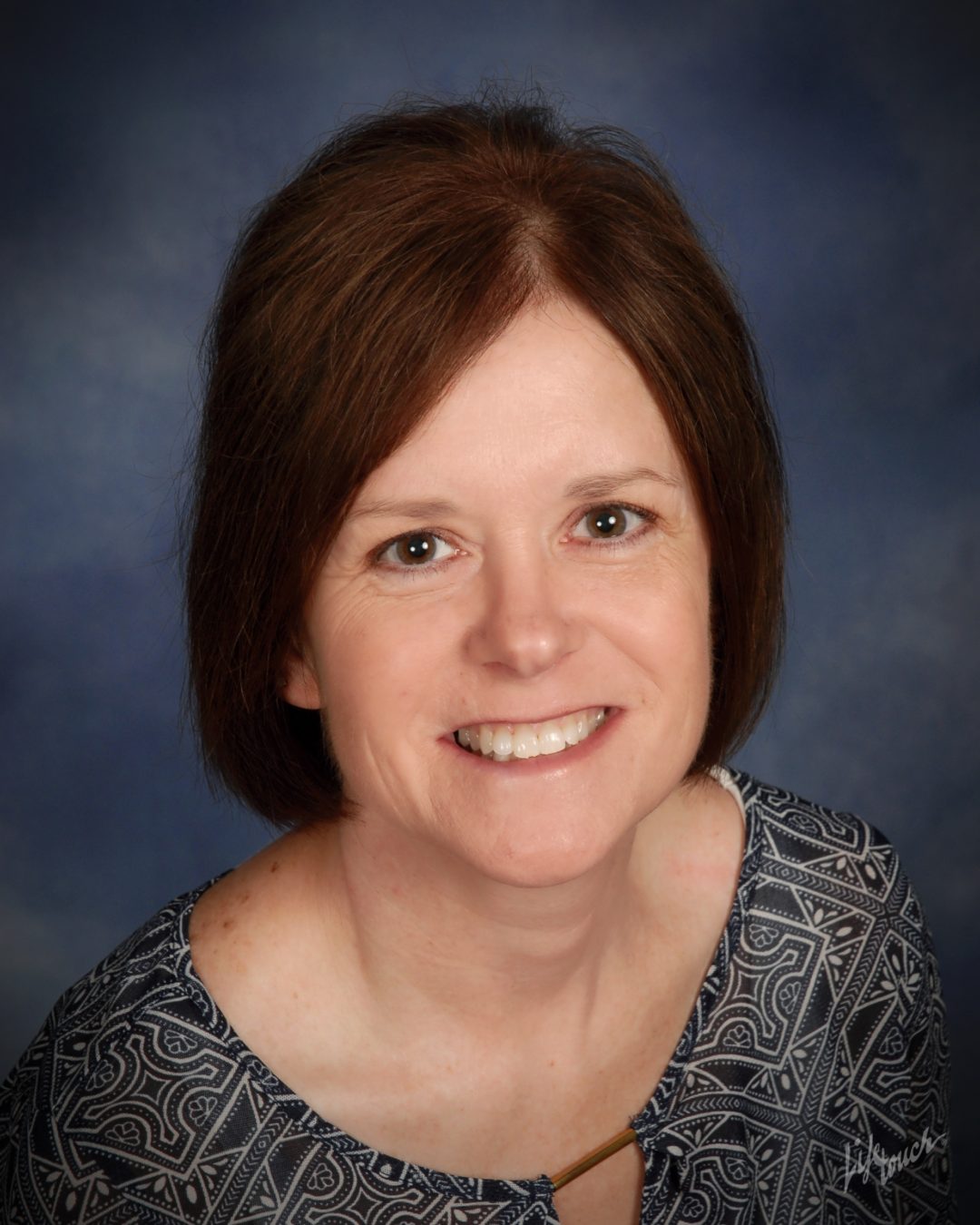 About Karen Fowler LPCCS